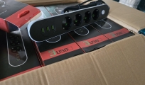 Разклонител висок клас с 4 гнезда и 3 USB порта 2500W с 2м кабел